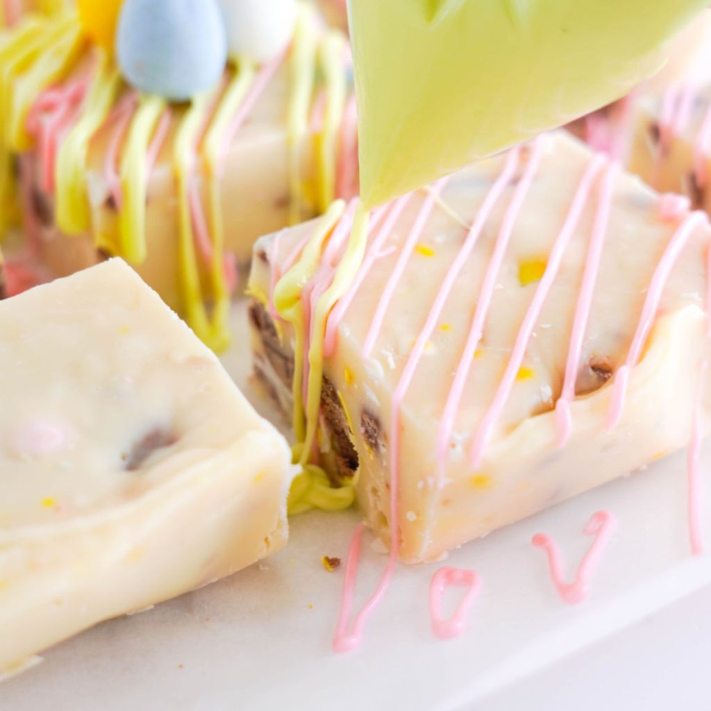 White chocolate fudge with colorful chocolate drizzle. 